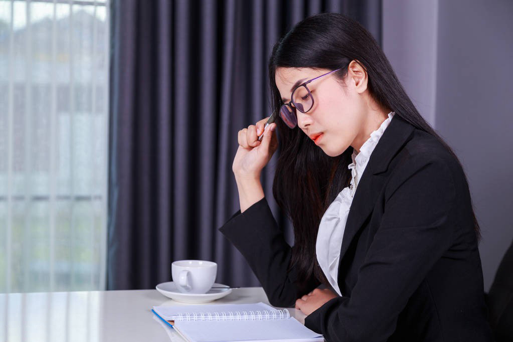 上班族疲憊